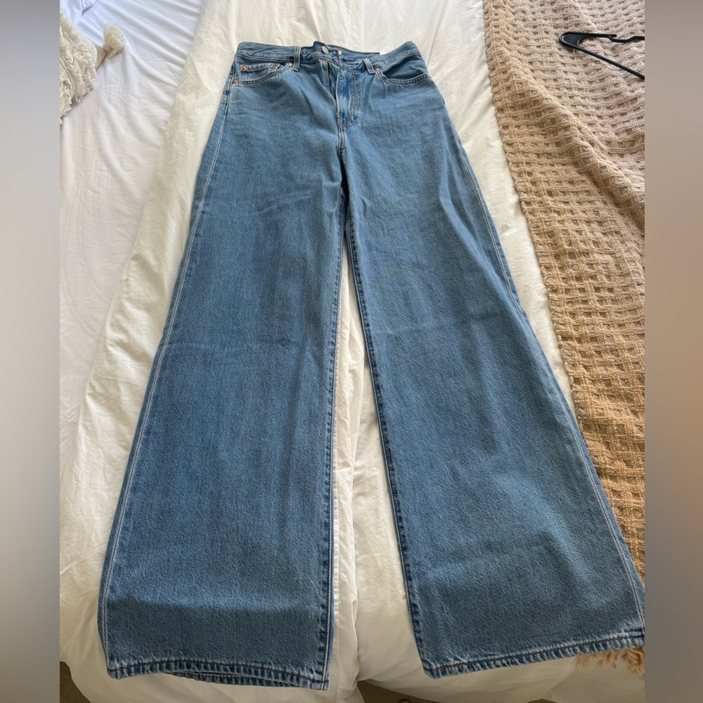 Levi's Ribcage Wide Leg Jeans in “Splash Zone”